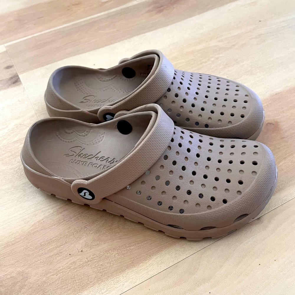 Taupe colored Skechers clogs
